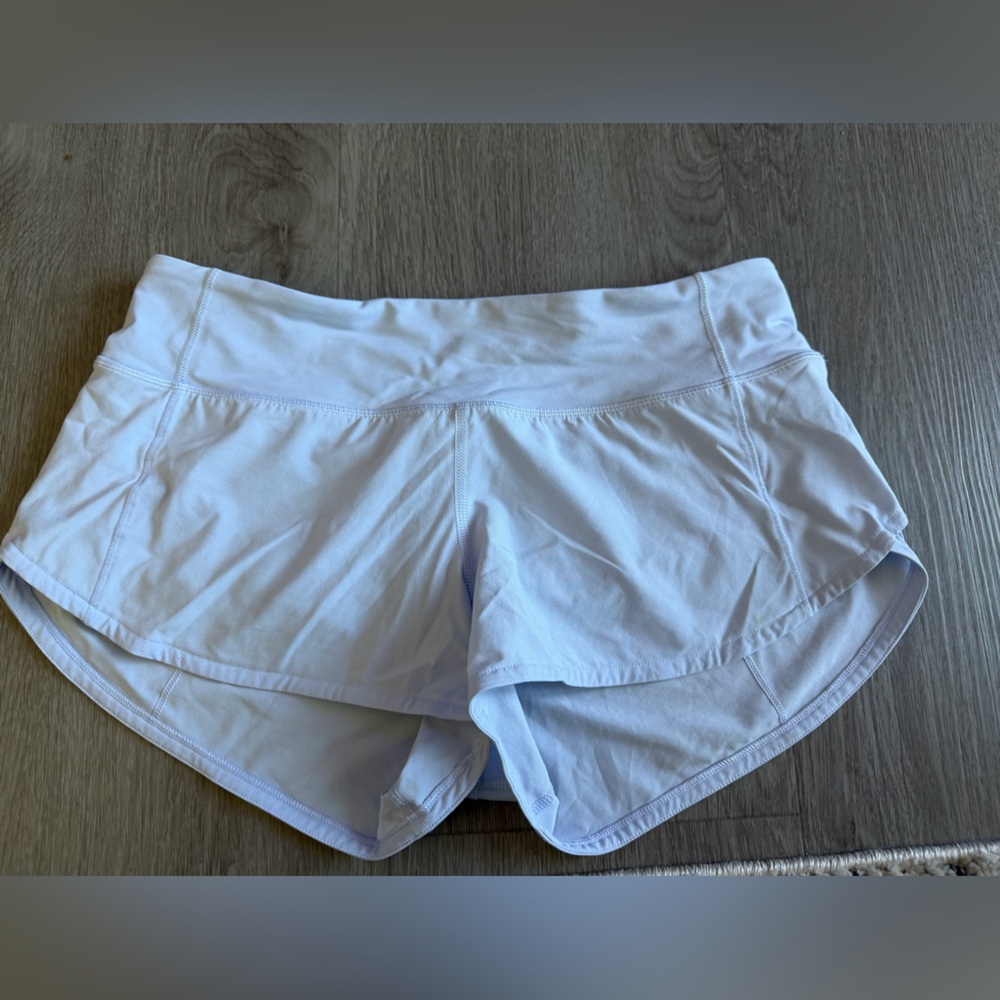 Lululemon Athletica Pastel Purple/ Lilac Mini Athletic Shorts size 4 💜💜💜